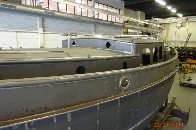 Benadering Leonardoda Comorama W40 staal casco – NAZ-schepen